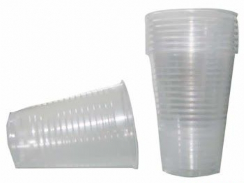 Plastik-bardak