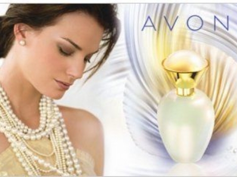AVON RARE PEARLS BAYAN PARFUMU 50 ML.